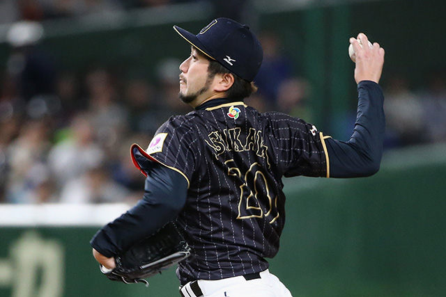 先発のマウンドにはキューバ戦でも先発を務めた石川歩投手(千葉ロッテ)